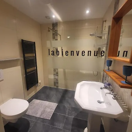 Heerlijk Appartement 'La Bienvenue' In Venlo, Limburg Exterior photo